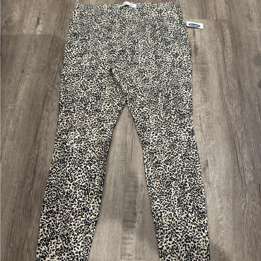 New Cheetah Print Leggings from Old Navy